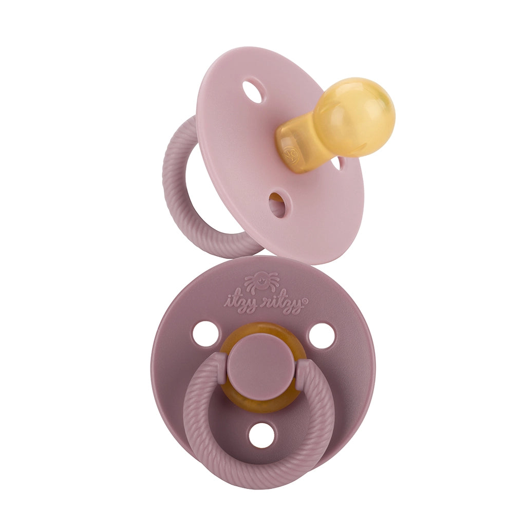 Itzy Soother™ Natural Rubber Pacifier Set